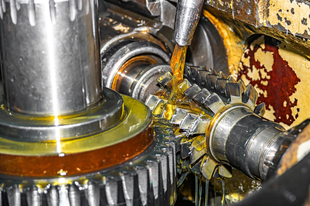 WHAT YOUR LUBRICANT REALLY COSTS: A TOTAL COST OF OWNERSHIP PERSPECTIVE